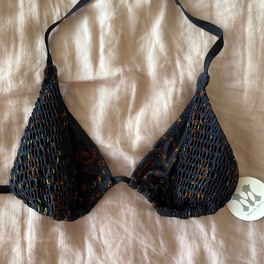 BNWT Malia mills smocked triangle bikini top